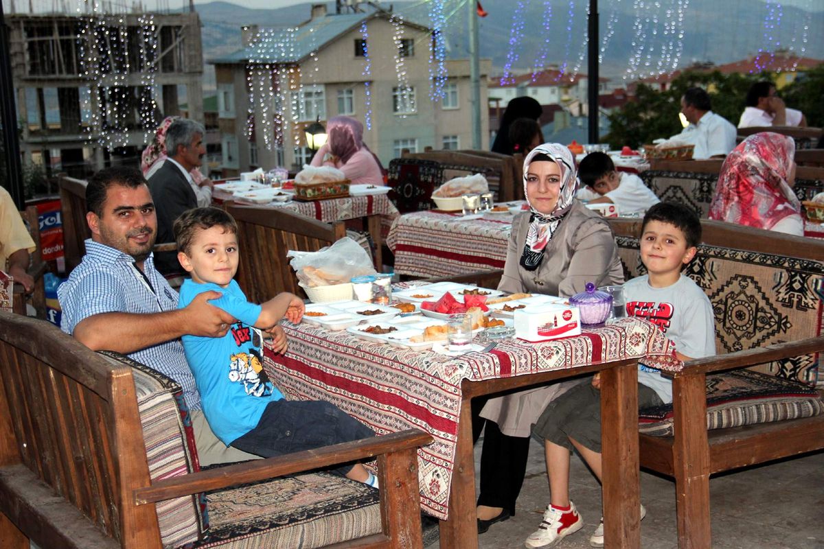 Büyük Birlik Partisi İftarda Buluştu