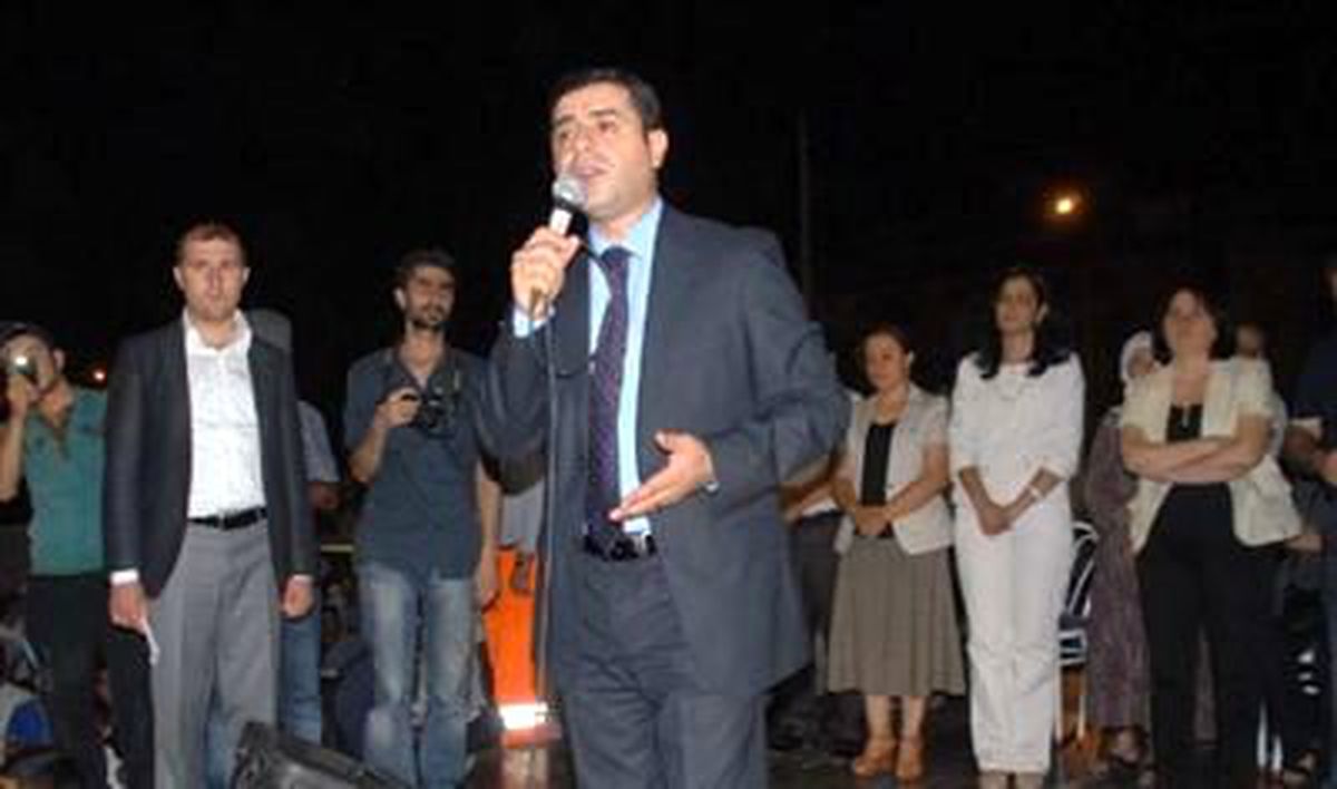 BDP\'li Demirtaş: Müzakereler Yeniden Başlasın