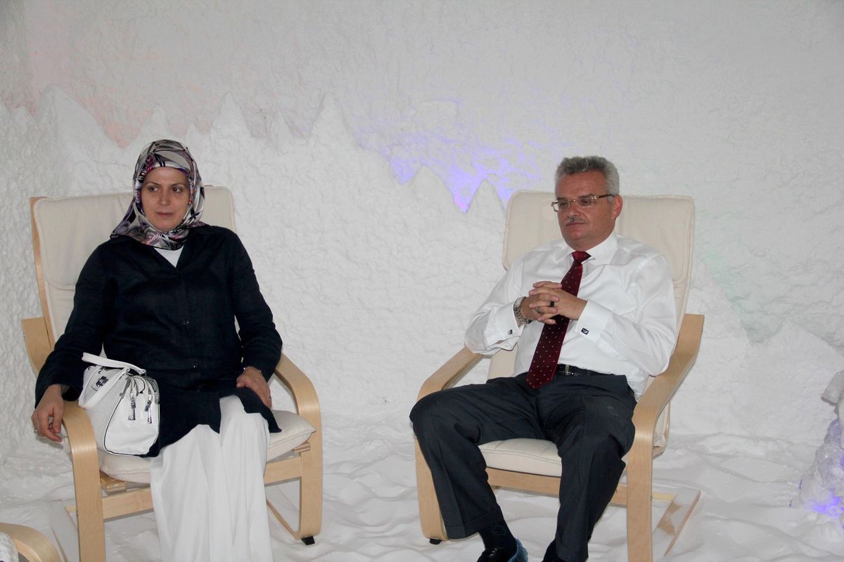 Dinlenme Tesisine Kurulan Tuz Terapi Merkezi, Müşterilere Tedavi İmkanı Sağlıyor