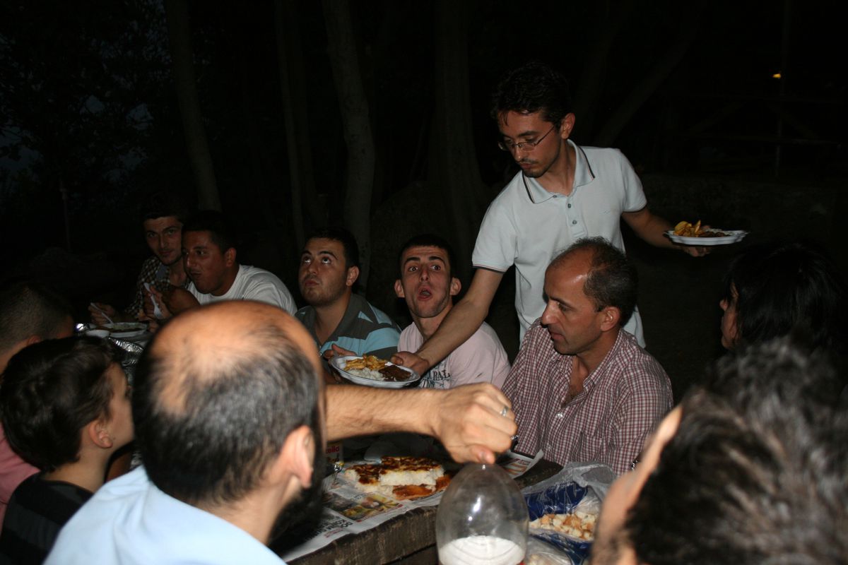 Gaid\'ten Geleneksel İftar
