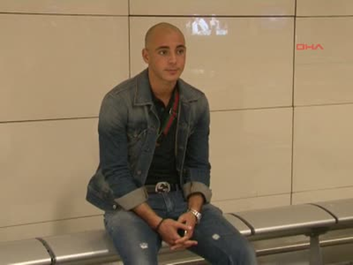 Amrabat İstanbul\'a Geldi