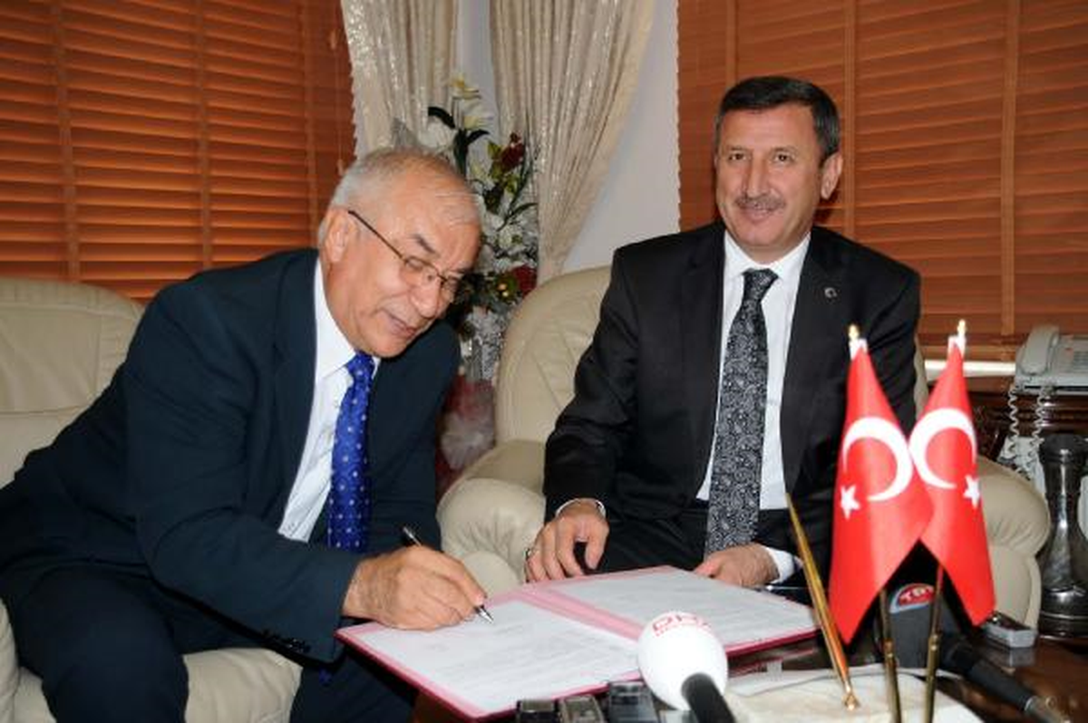 Hayırsever Aileden, Zile\'ye Bir Eğitim Bağışı Daha