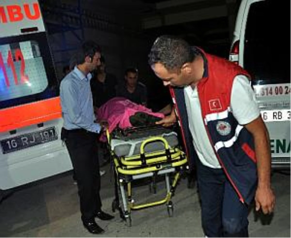 Hizan\'da Kayalıklardan Düşen Kişi Ağır Yaralandı