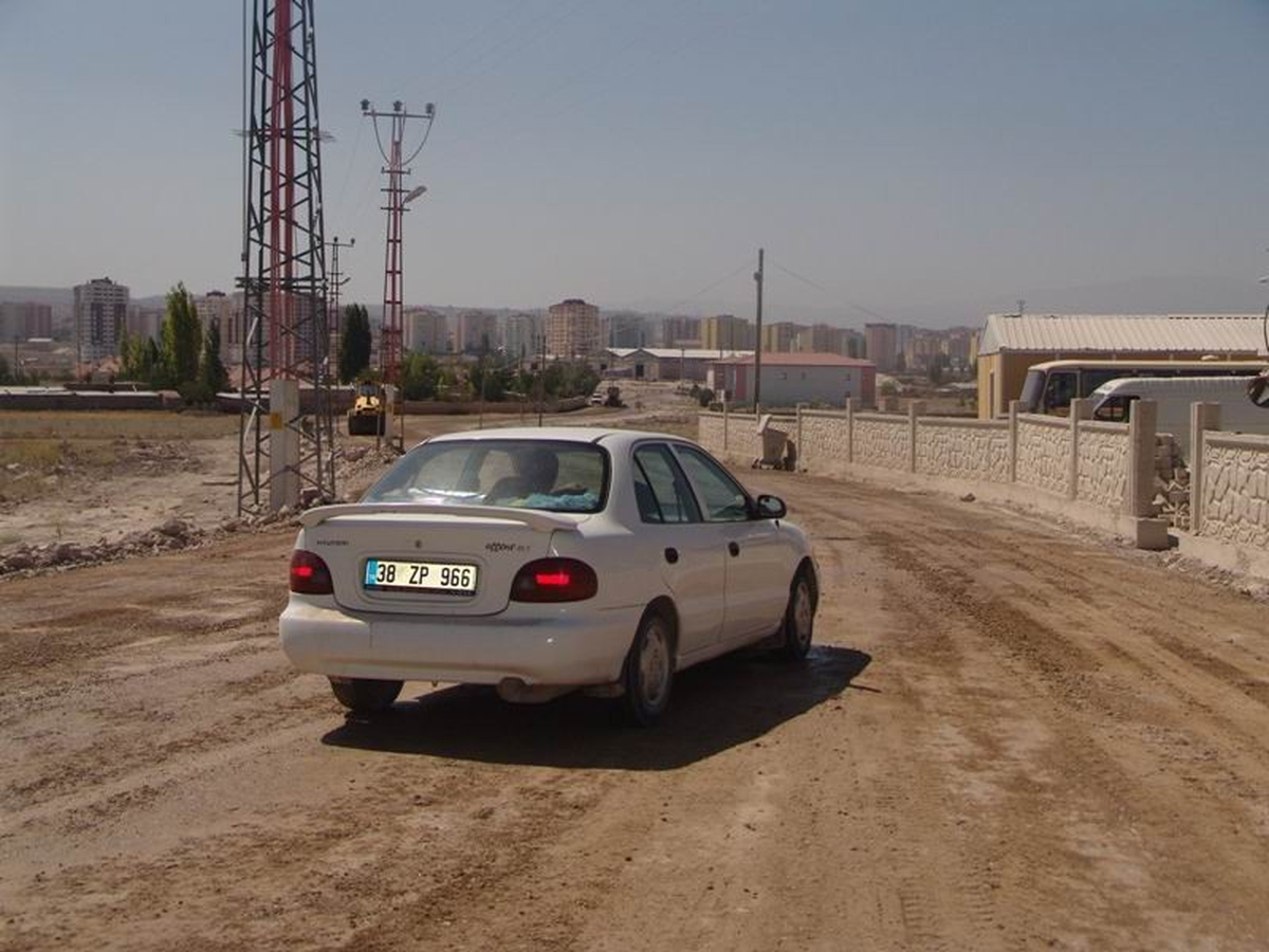 Kocasinan Belediyesi Yeni Yollar Açmaya Devam Ediyor