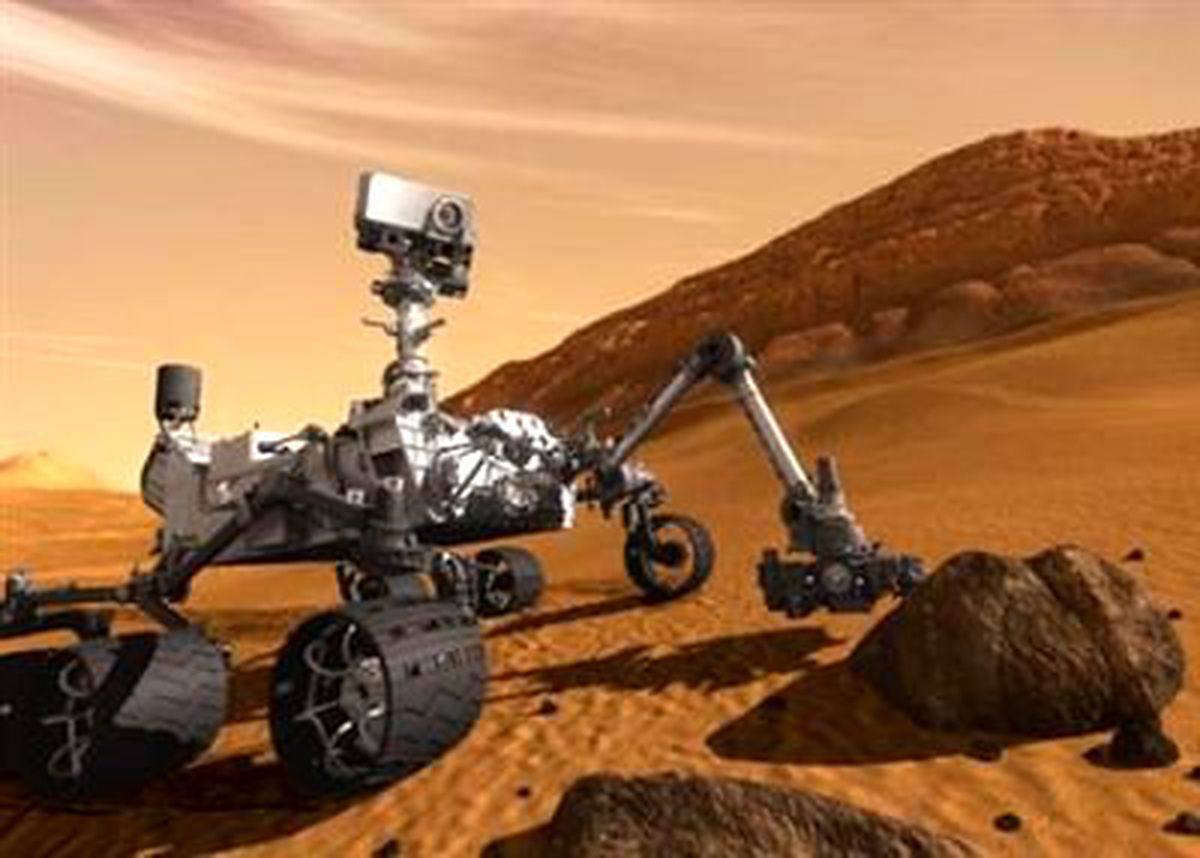 Mars\'a İnerken 7 Bin Kişiye Umut Oldu