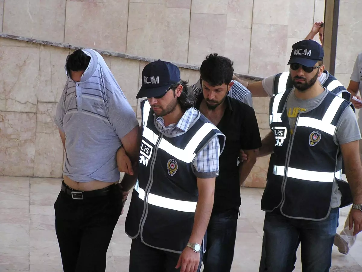 Polis 79 Kilo Uyuşturucu Buldu