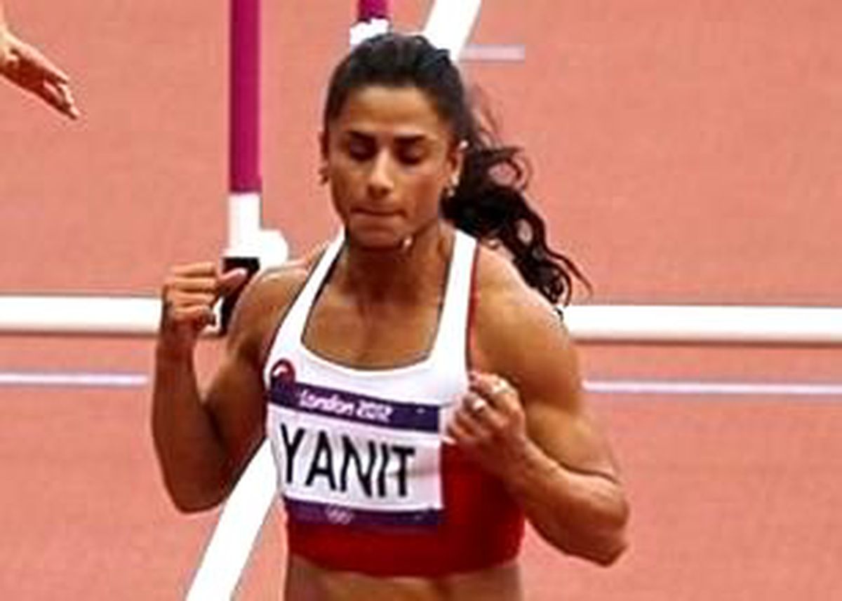 Nevin Yanıt Yarı Finalde!