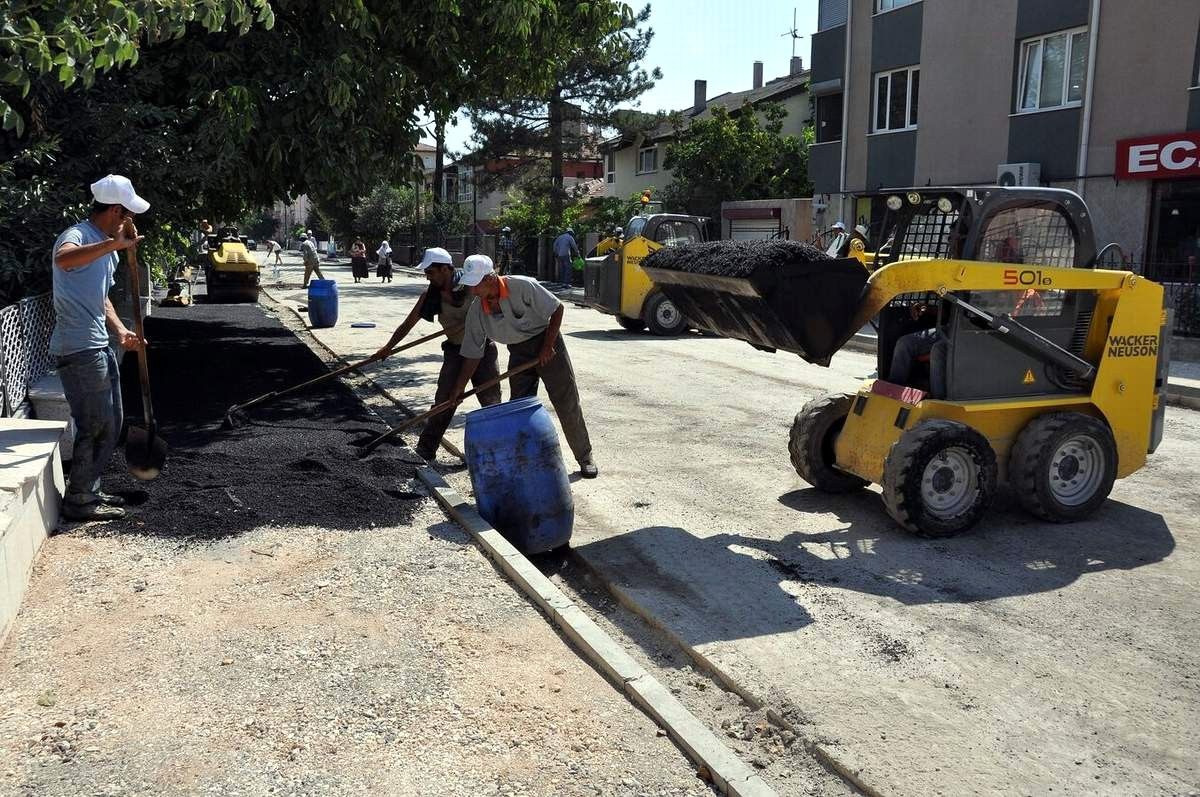 Odunpazarı Belediyesi\'nin Asfalt Sezonu Devam Ediyor