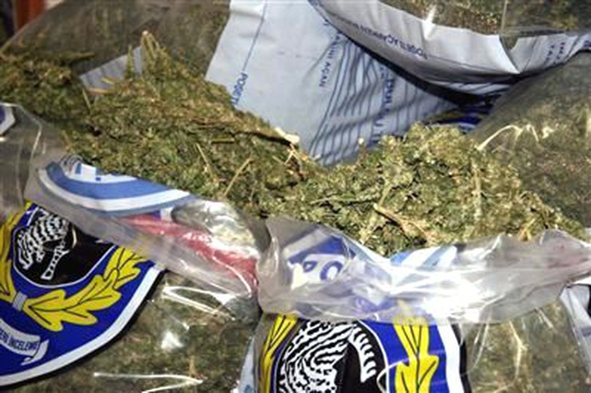 Of\'ta 16 Kilo Kubar Esrar Yakalandı