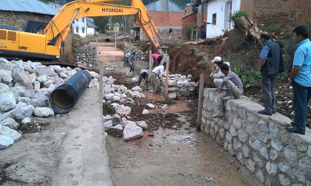 Petekli Köyü Taşkın Koruma Kanal Çalışmaları Tamamlandı
