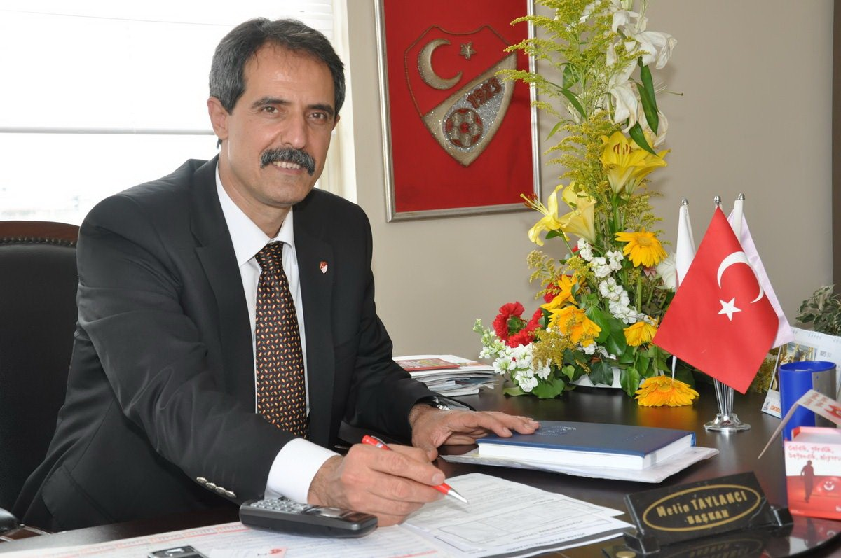 Taklit Şekerleme ve Çikolata Uyarısı