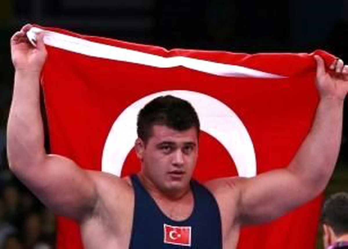 Güzel Haber! Rıza Çeyrek Finalde!