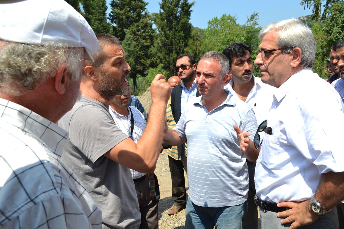 Alaplı\'da Hes Tepkisi