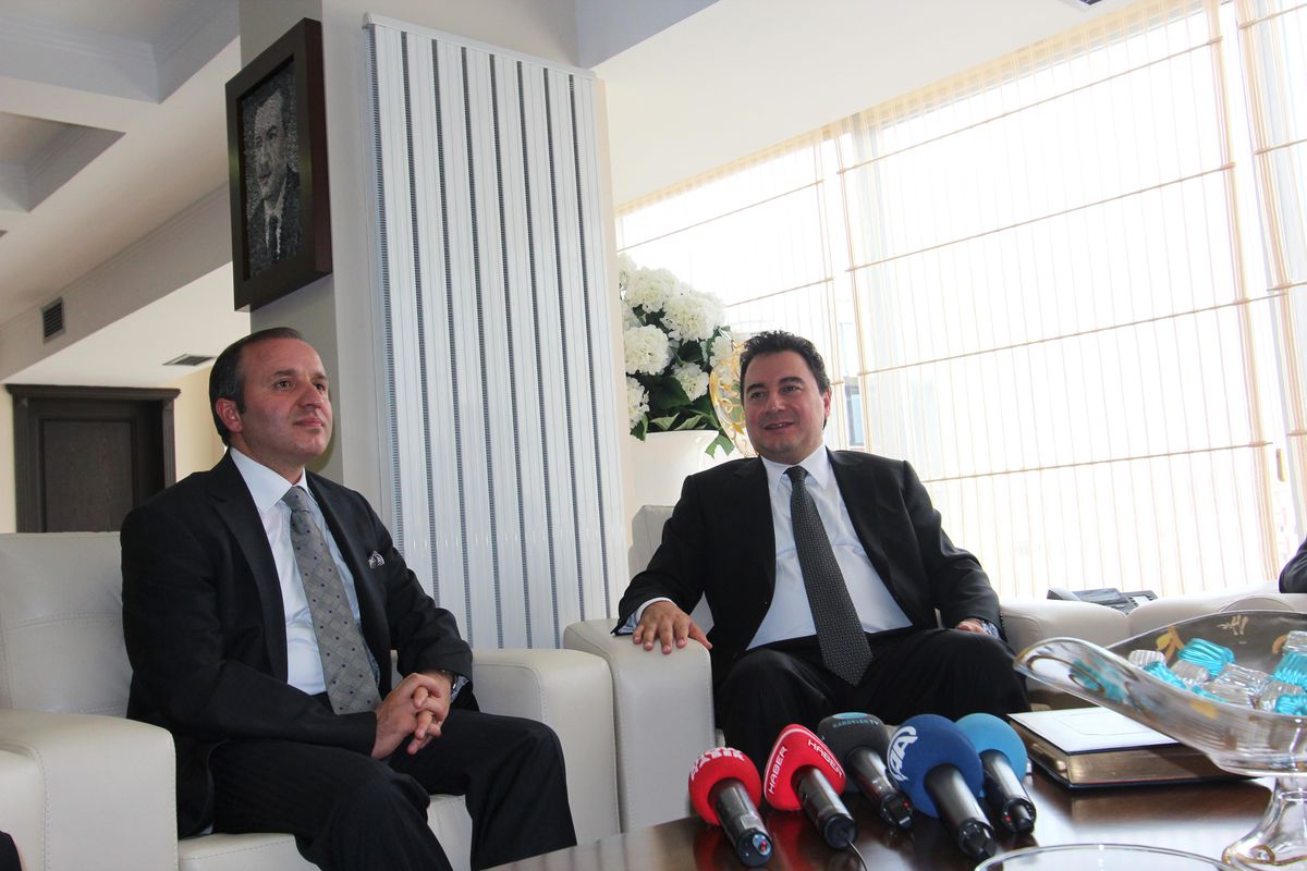 Atalay ve Babacan\'dan Erzurum Belediyesi\'ne Tam Not