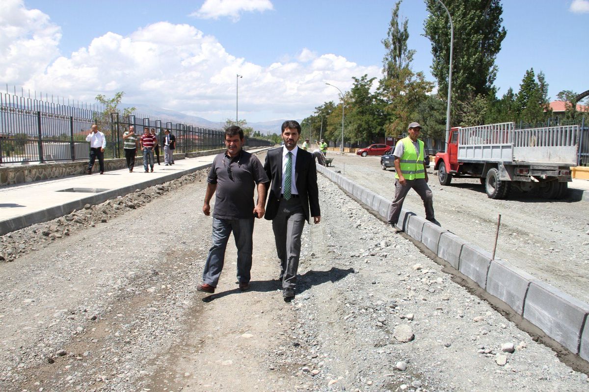Başkan Çakır, Yol Çalışmalarını İnceledi