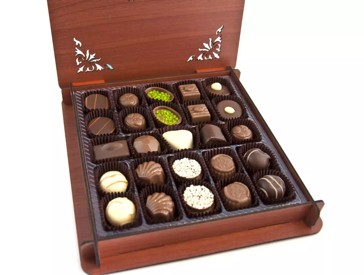 Bayram\'da Cikolata Sepeti Yeterli