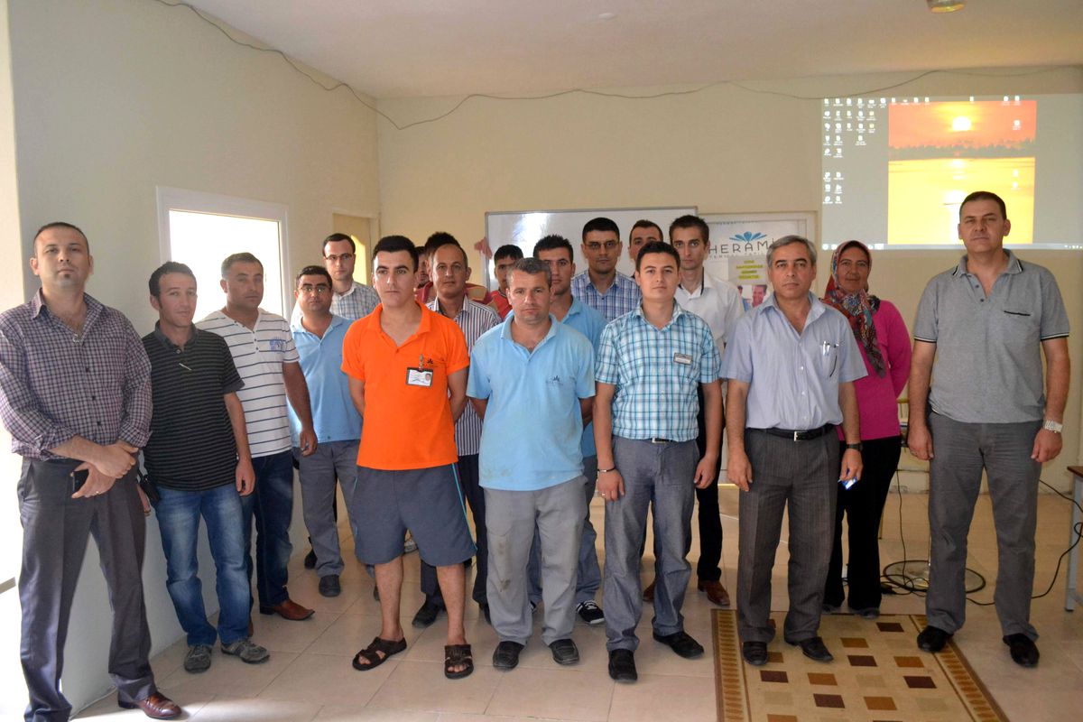Bigadiç\'te "Havuz Suyu Operatörlüğü" Kursu Verildi