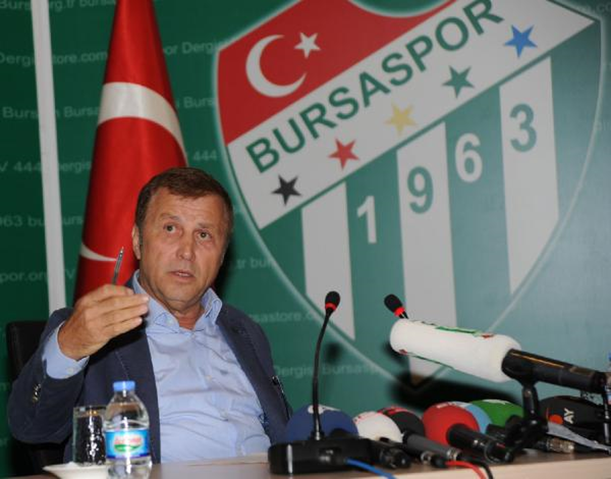 Bursaspor Başkanı Yazıcı: Bunların Gürültüsüne Ayak Uydurup Oruç Bozmayın