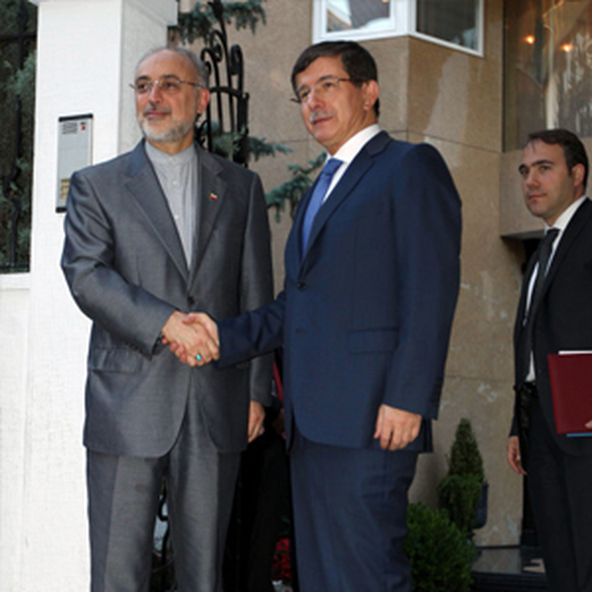 Davutoğlu-Salihi Görüşmesi Sona Erdi