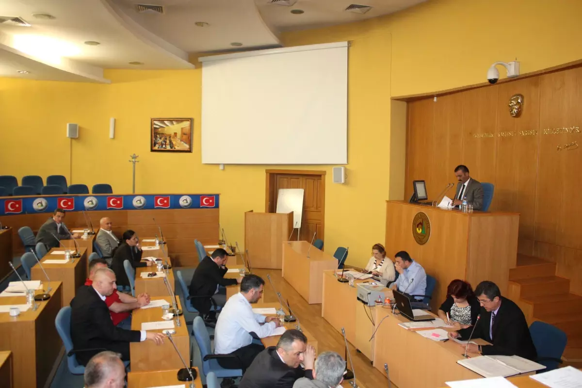 Düzce Belediye Meclisi Toplandı