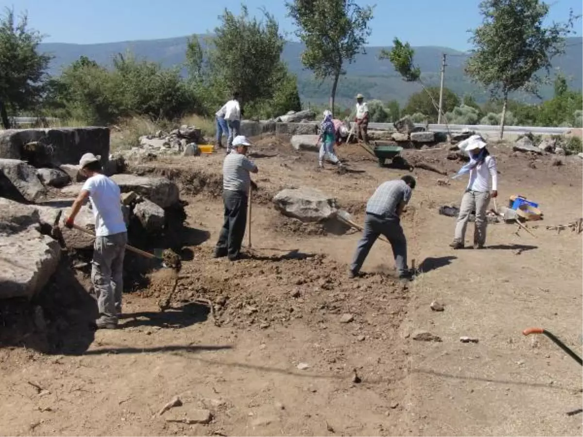 Euromos\'ta Çalışmalar Sürüyor