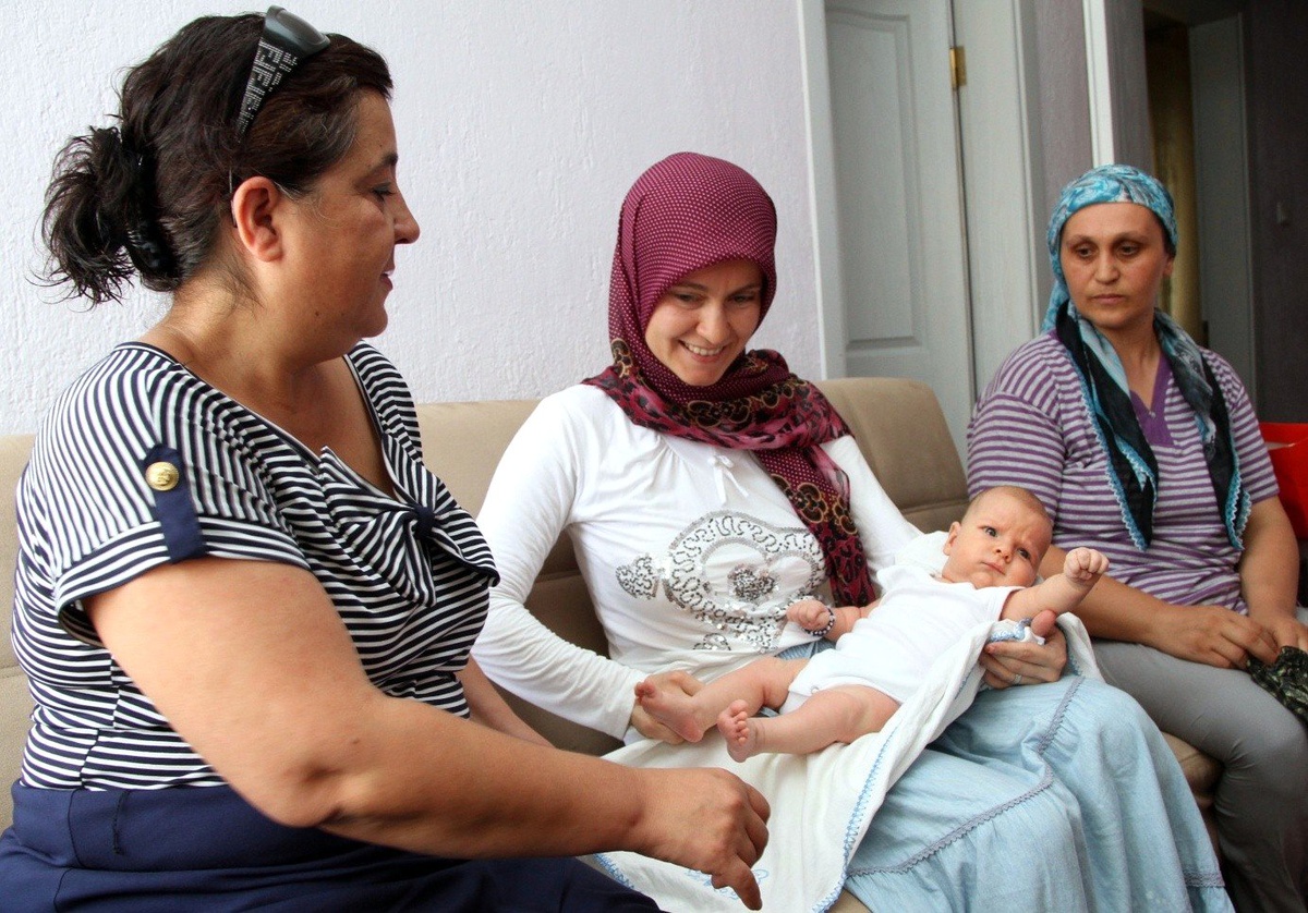 Gaziemir Belediyesi\'nden \'Hoşgeldin Bebek\' Projesi