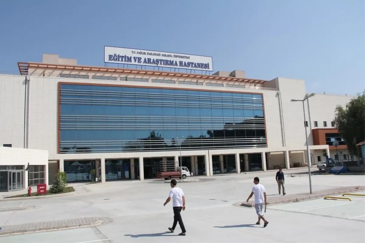 Milletvekili Üstün\'den Müjde."Sakarya Eğitim Araştırma Hastanesi Yeni Binası 13 Ağustos\'ta Hasta...