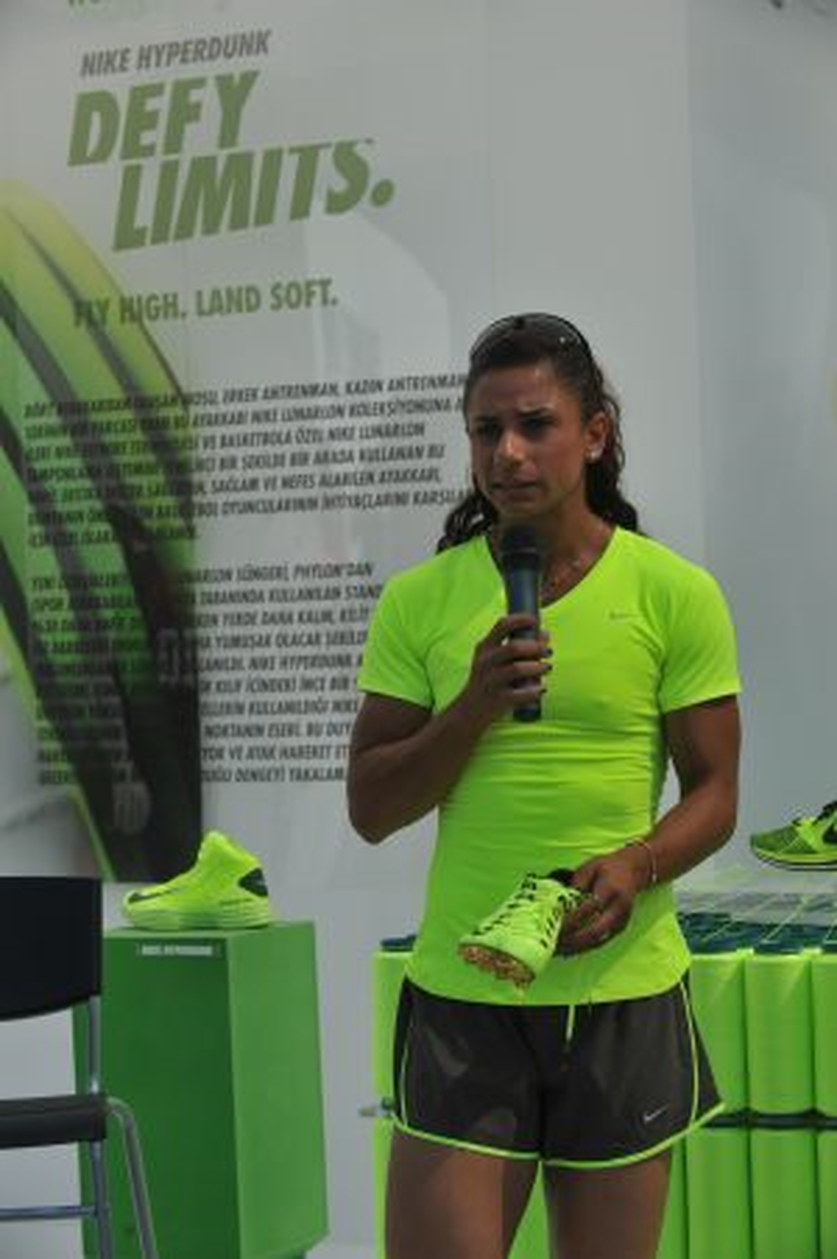 Nevin Yanıt Nike Zoom Superfly ile Koşacak
