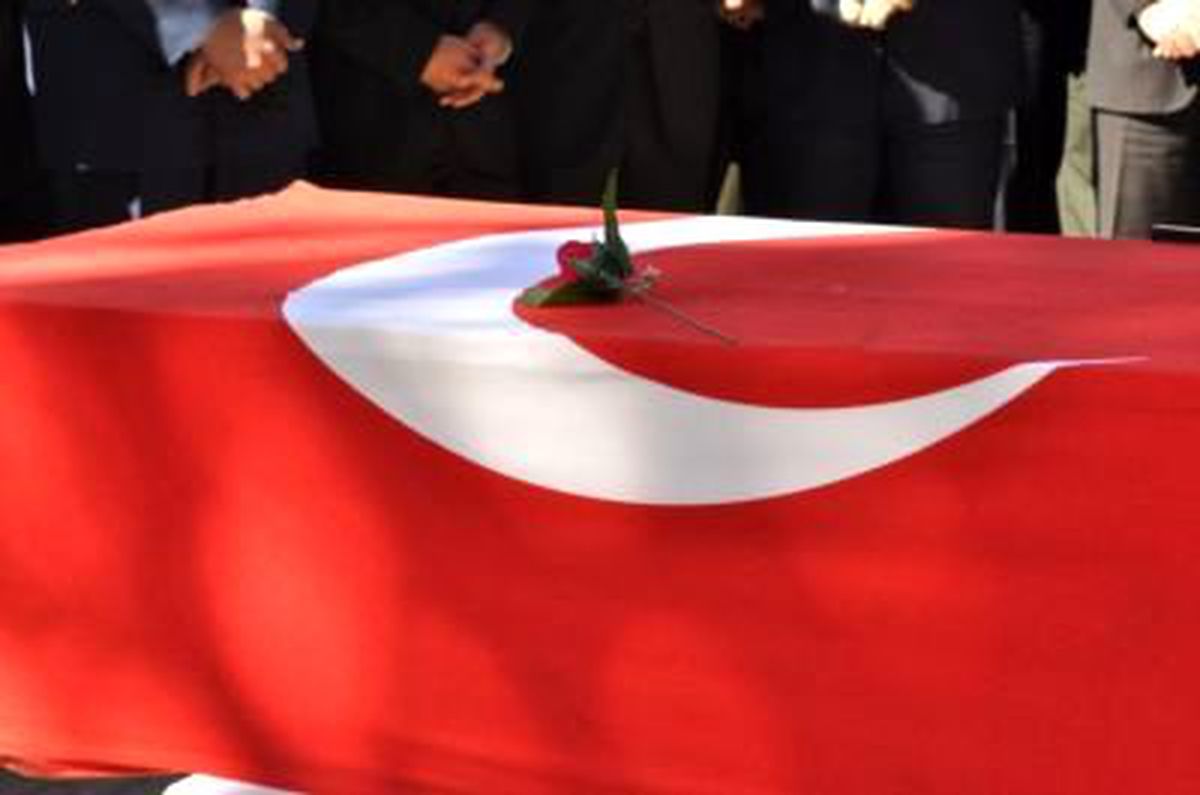 Şehit Uzman Çavuş Kamil Çelikkaya\'nın Ankara\'daki Evinde Hüzün Hakim