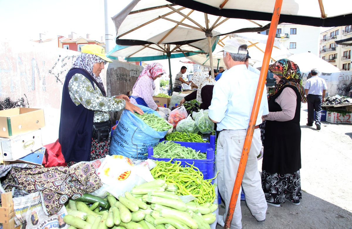 Sincan Organik Pazarında Hem Üretici Hem Tüketici Memnun