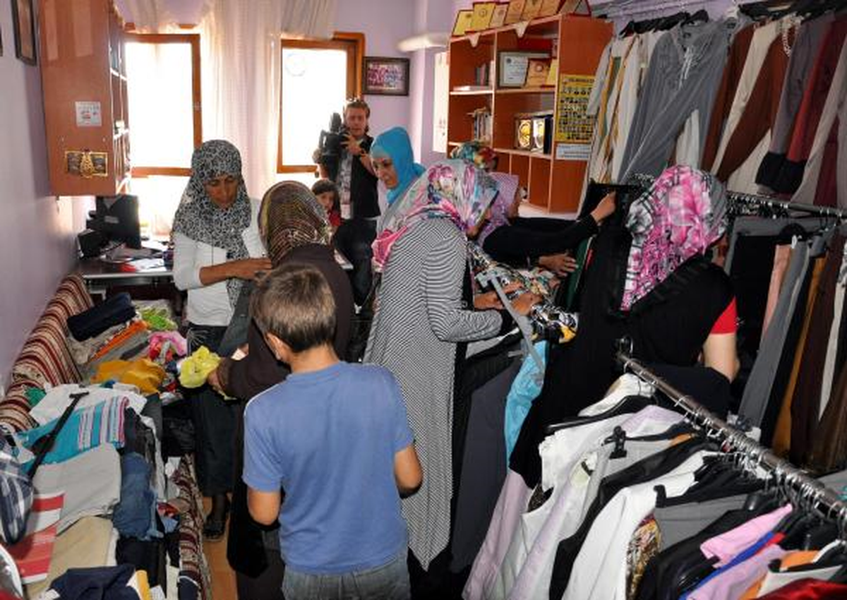 Sivas\'ta 2 Bin Aileye Ramazan Yardımı