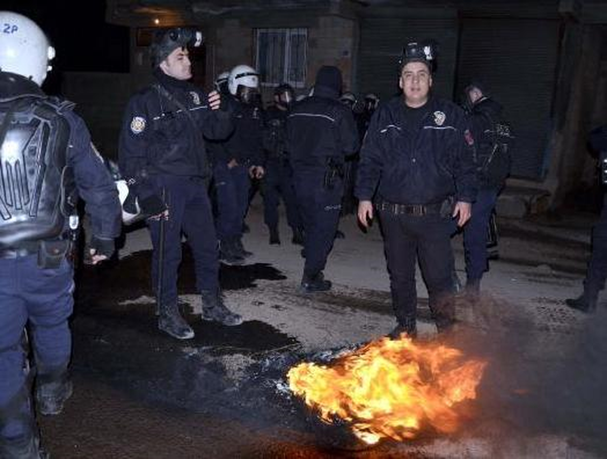 Viranşehir\'de Gergin Gece 1