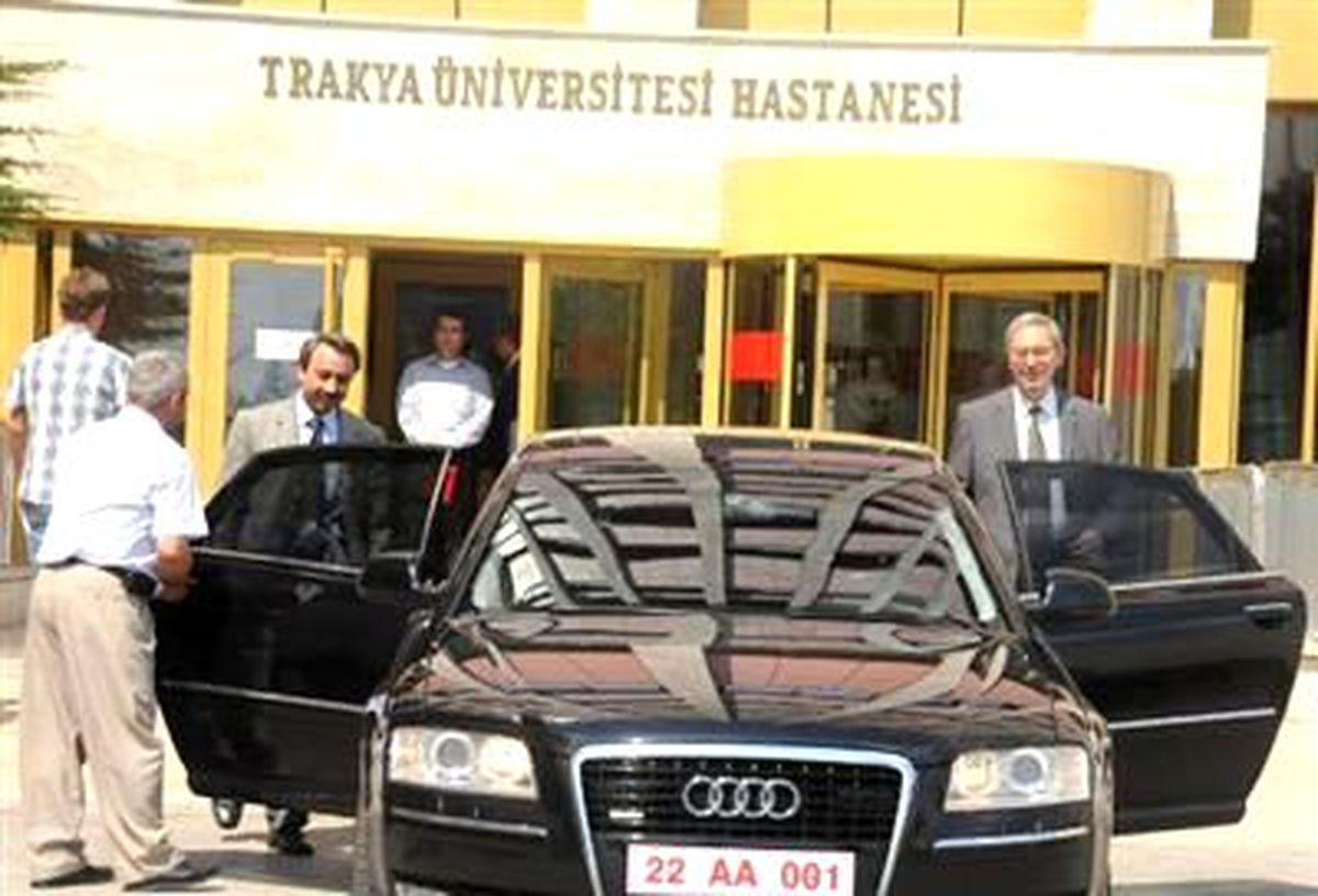 Yeni Rektörünü İlk İcraatı "Tasarruf"