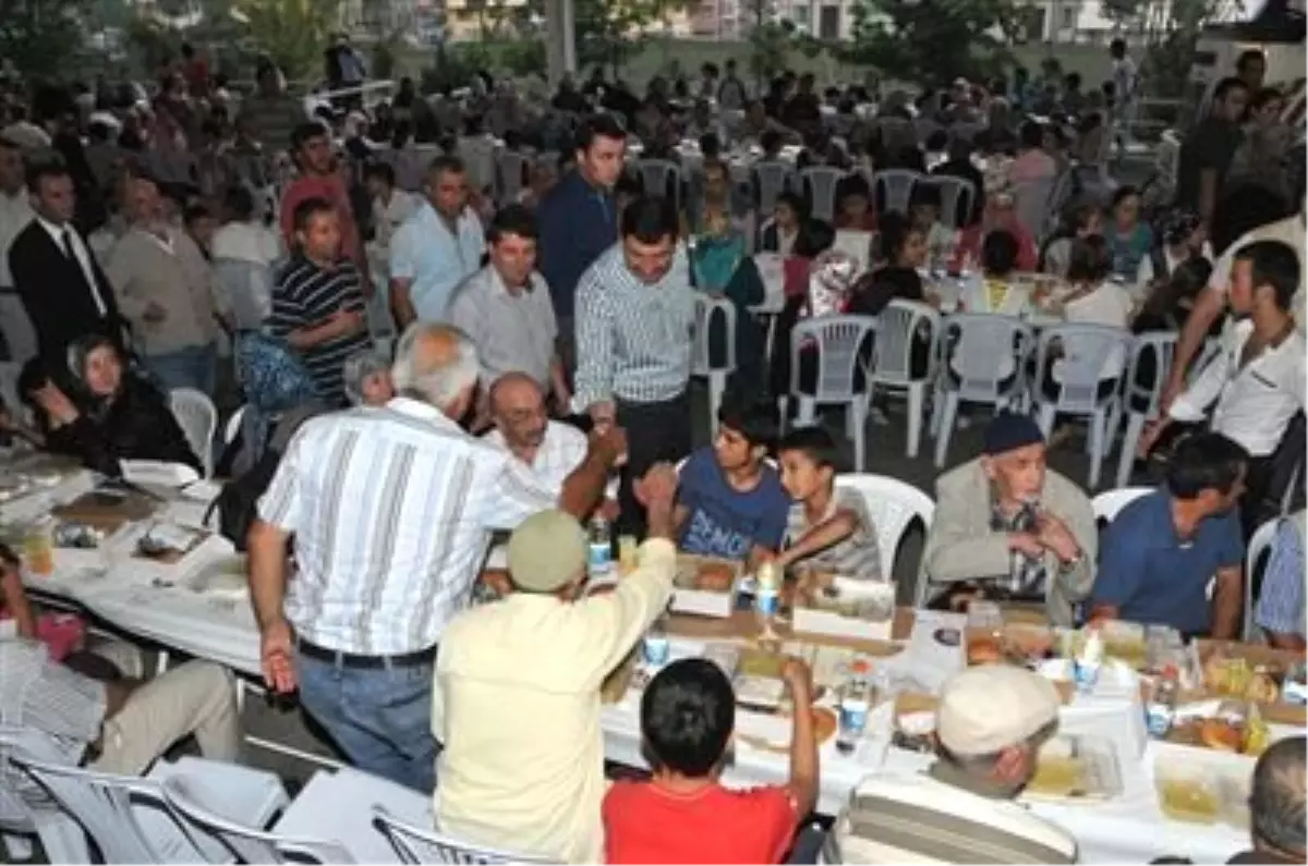 Aktepe Sakinleri İftarda Buluştu