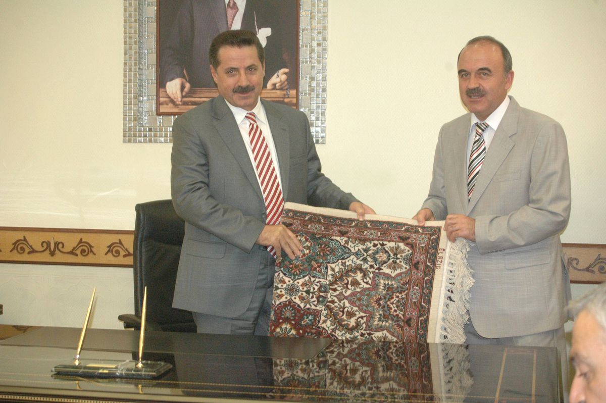 Bakan Çelik Elazığ\'da