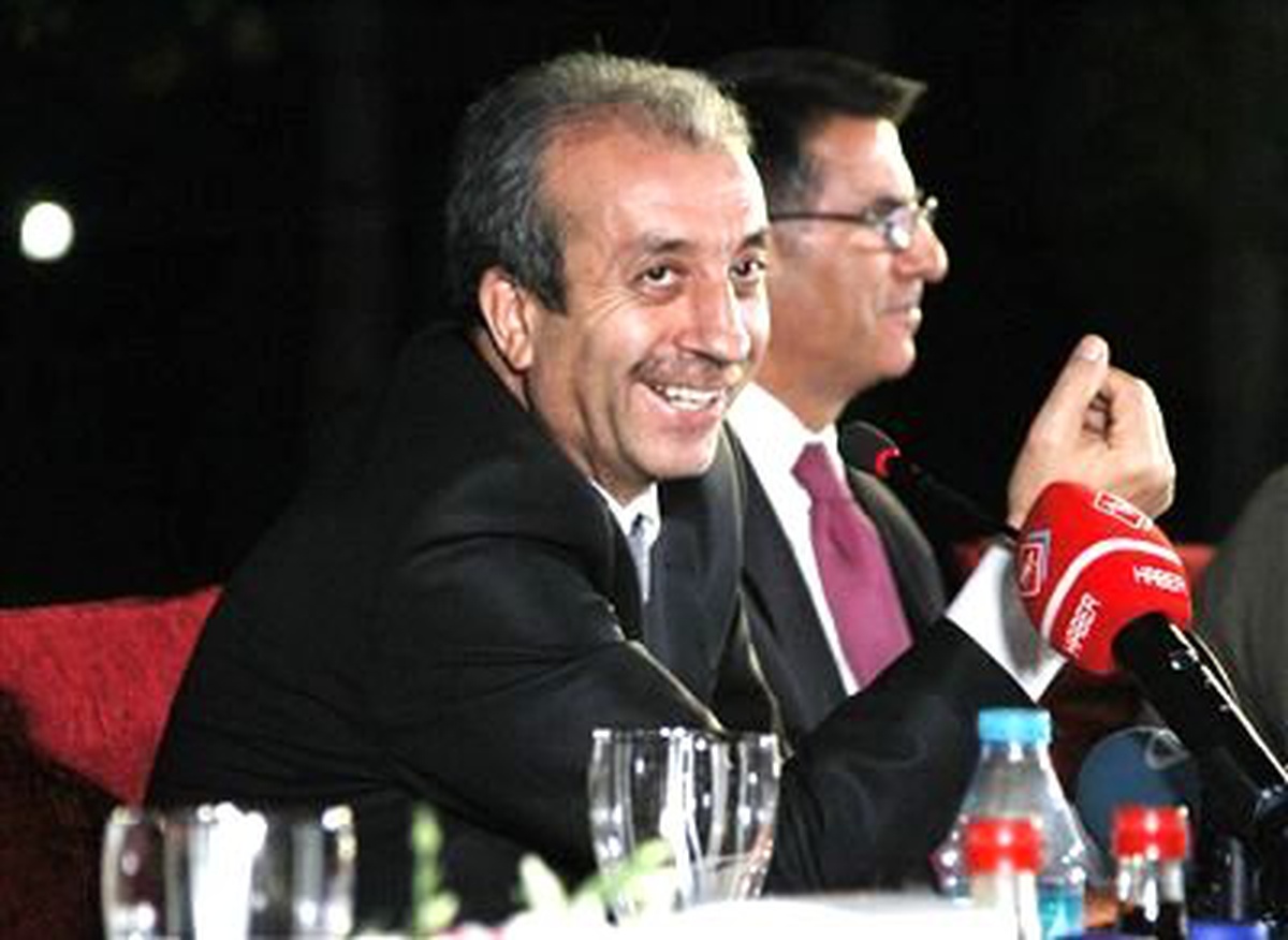 Bakan Eker, İftarda Basın Mensuplarıyla Bir Araya Geldi