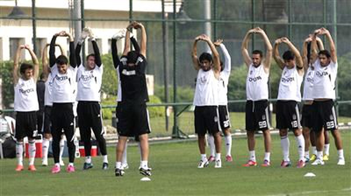Beşiktaş\'ta Yeni Sezon Hazırlıklarını Sürdürüyor