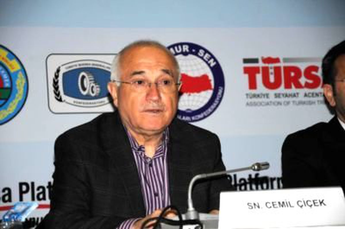 CHP\'nin Meclis\'i Olağanüstü Toplantıya Çağırması