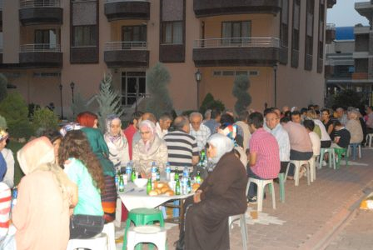 Damla Köy Sakinleri İftarda Buluştu