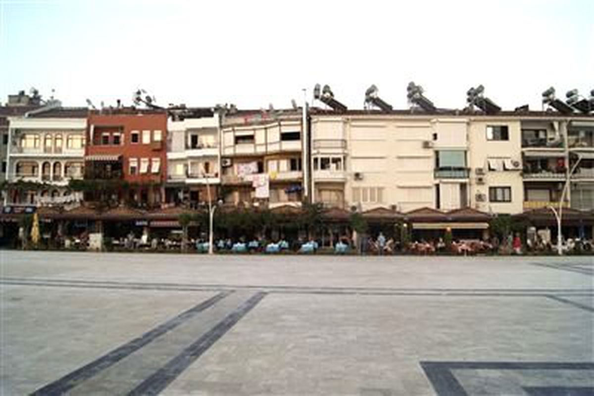 Fethiye\'deki Eğik Binaların Yıkımı İçin Geri Sayım Başladı