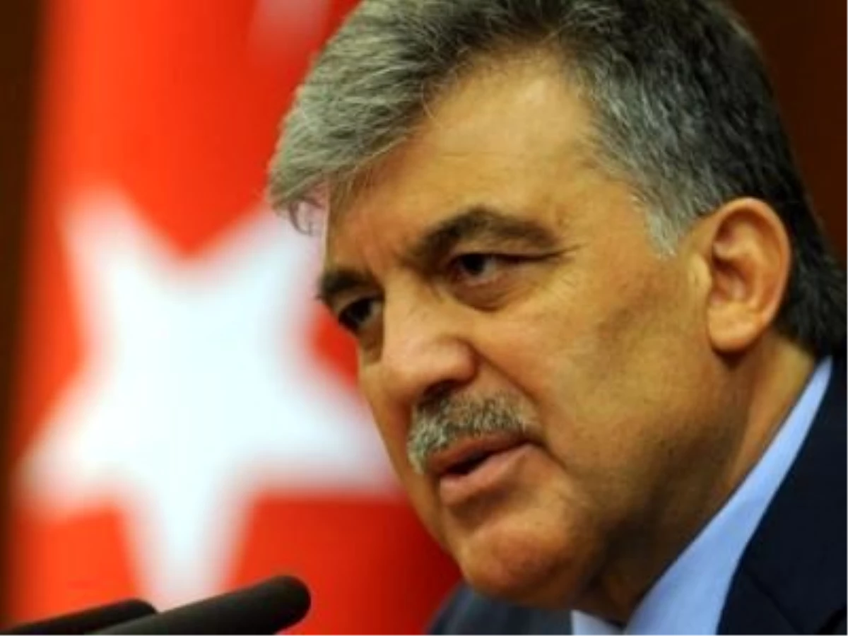 Gül, Bitlis\'in Kurtuluş Yıl Dönümünü Kutladı