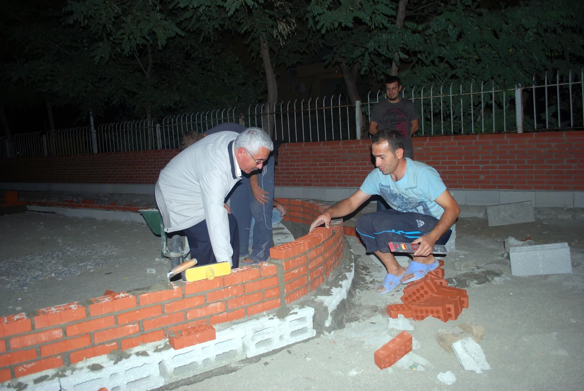 Güroymak\'ta Roboski Meydanı Yapımına Başlandı