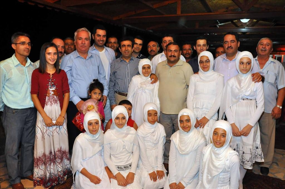 Güzeloğlu: "İftarlar Büyük Buluşma Anıdır"