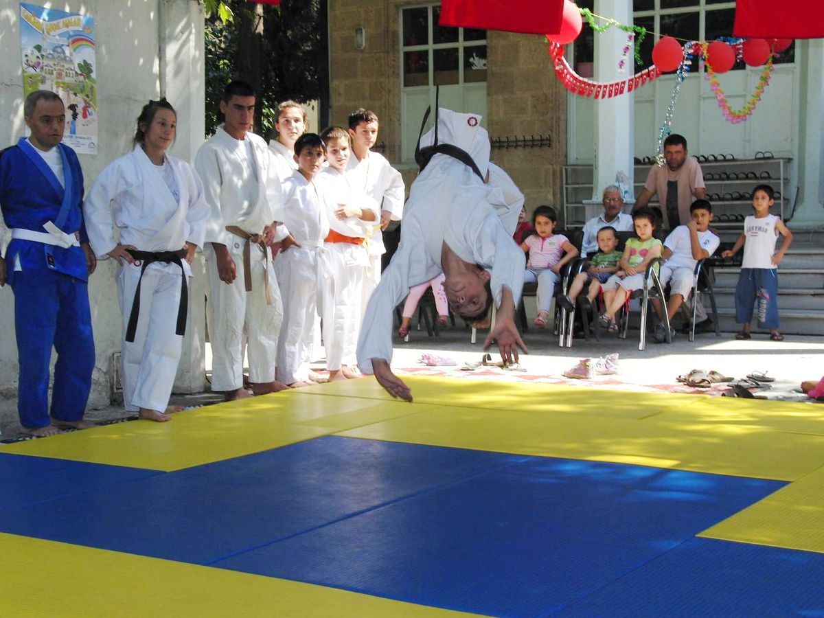 Hem Kur\'an Hem de Judo Öğrendiler