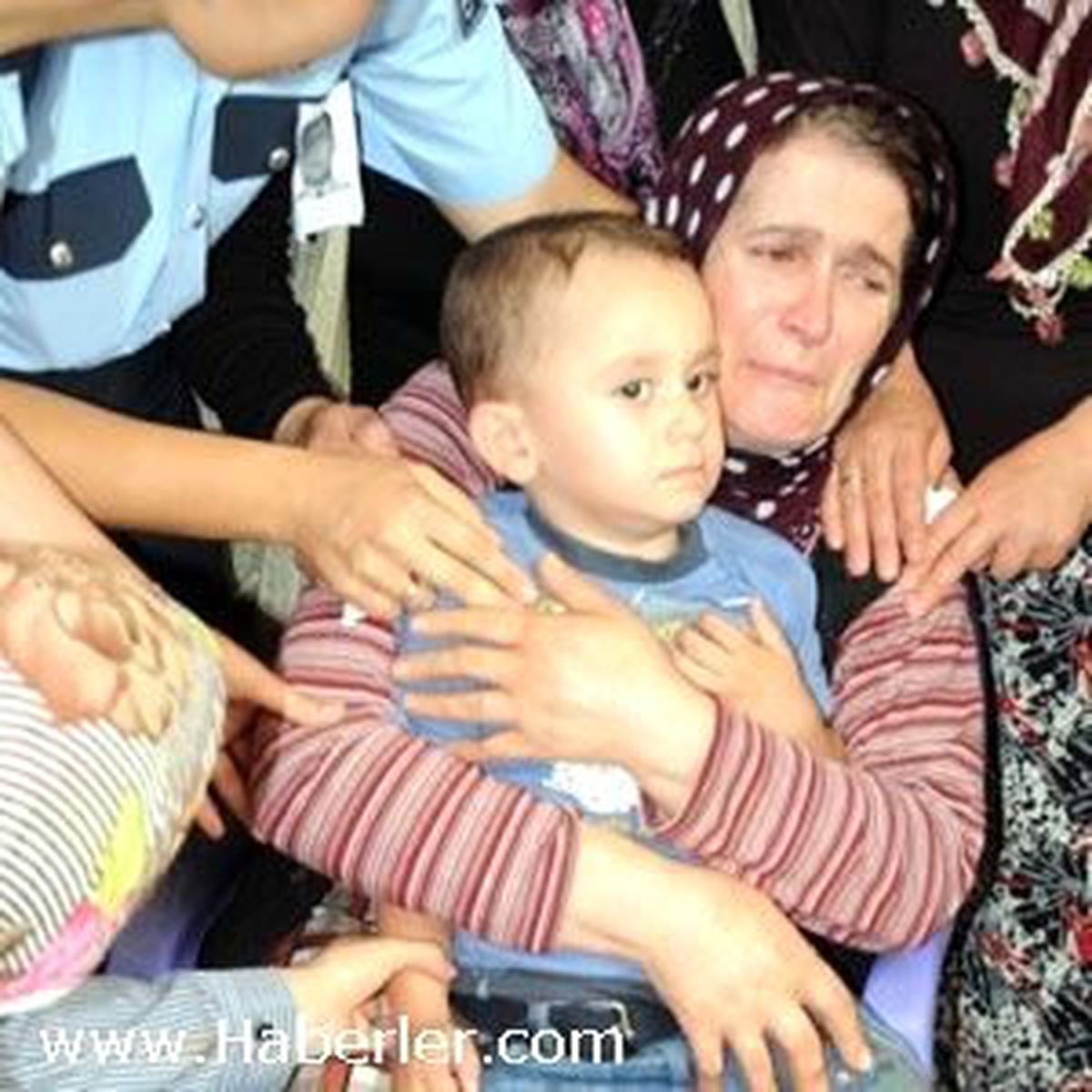 Hizan Emniyet Müdürlüğü Şehit Polis İçin Mevlit Okuttu
