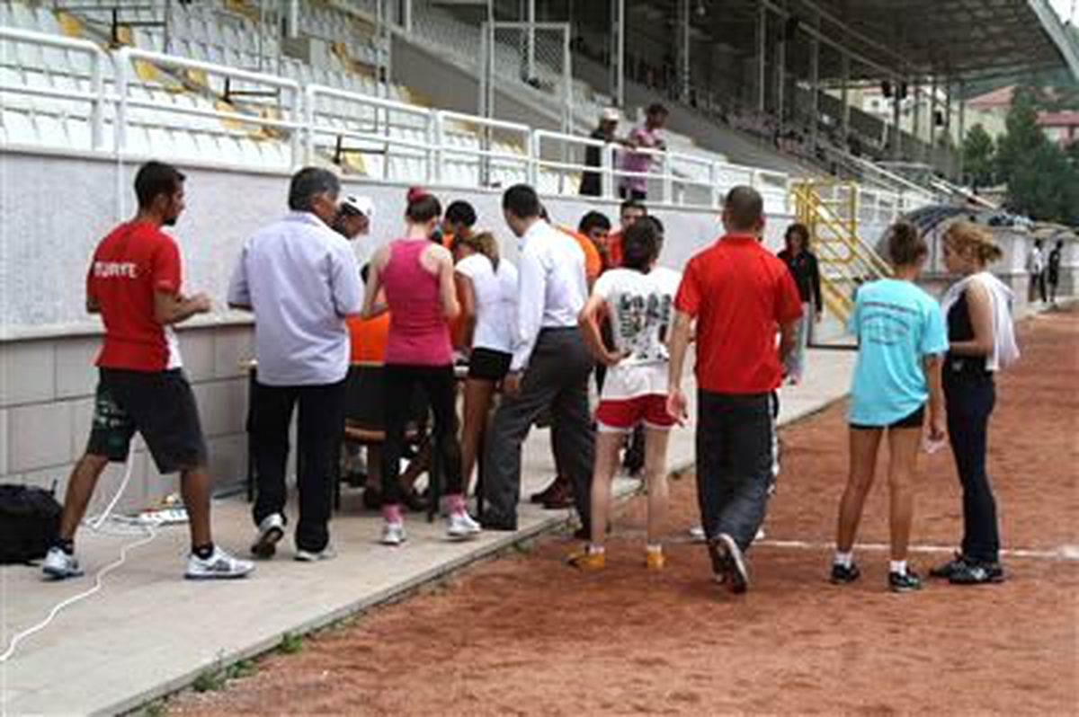 Kastamonu 509 Öğrenci 80 Kişilik Kontejyan İçin Yarıştı