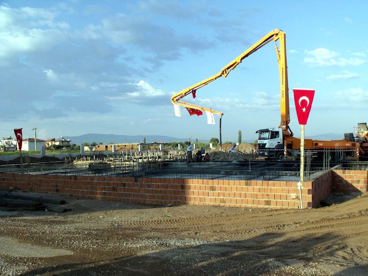 Lidya Sardis Engelli Bakımevinin Temeli Atıldı