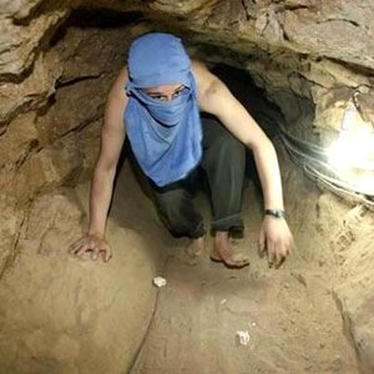 Mısır Güvenlik Güçleri, Onlarca Ekipman ve Aletin Gazze-Mısır Arasındaki Sınırda Bulunan Tünellerin...