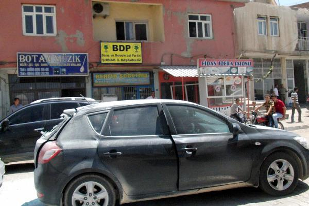 Şırnak\'ta Lpg\'li Araçtaki Patlama Panik Yarattı