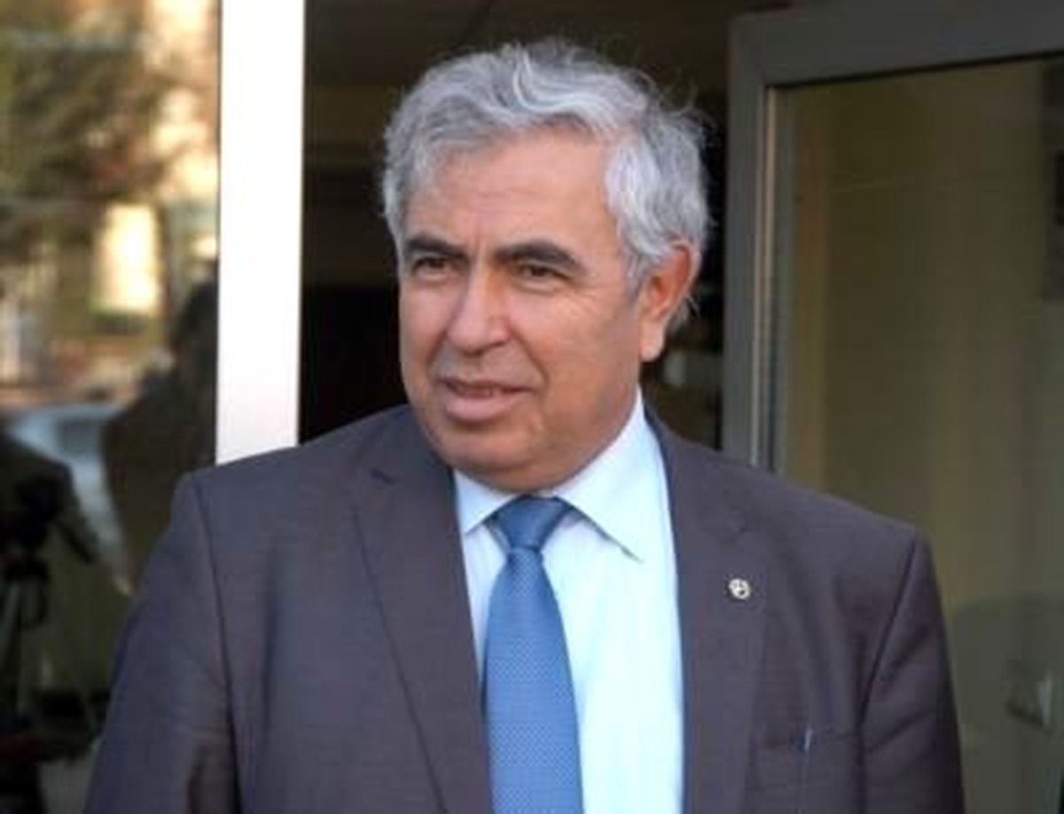 Türk Hava Kurumu Başkanı Yıldırım."Tuzla Kimyacılar Sanayi Sitesi\'ndeki Yangına Uçaklarımızla...